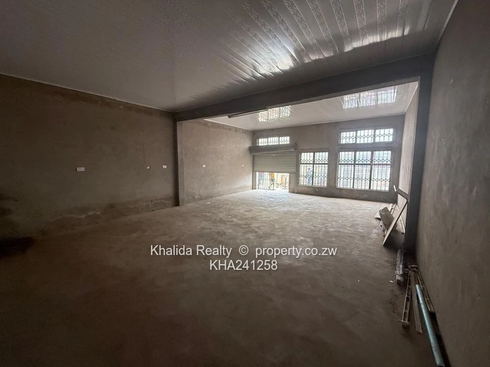 Prime Business Opportunity in Chitungwiza,Makoni