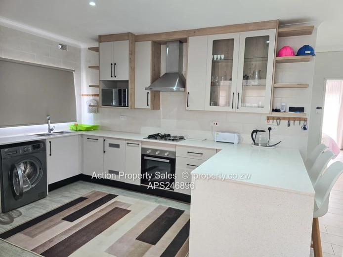 Lovely Fully Furnished House! 