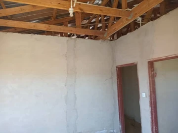6 Bedroom House