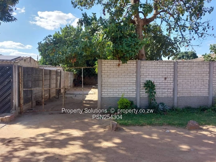 Glen Norah Core House for Rent