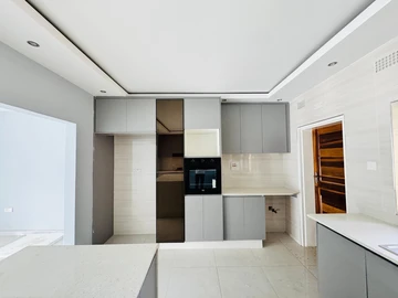 2 Unit Townhouse Complex