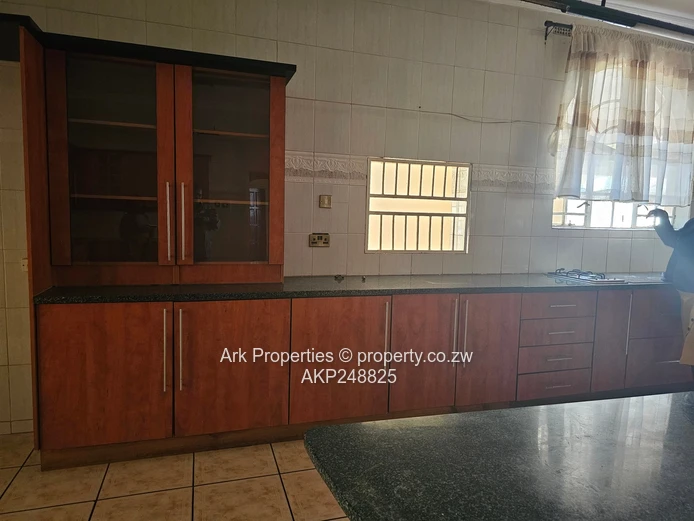 Property to Let in Greystone Park