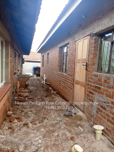 Spacious house to let  (Sole Mandate)