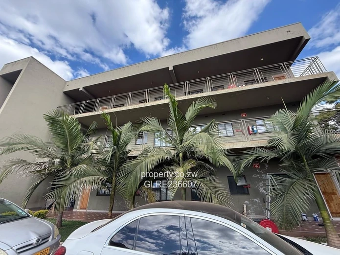 Luxurious apartment to rent in the Avenues 