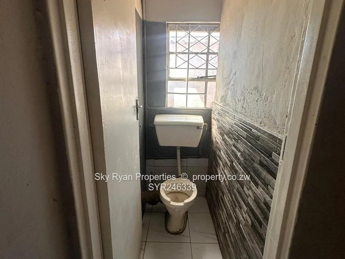 Zengeza 1 House To Let