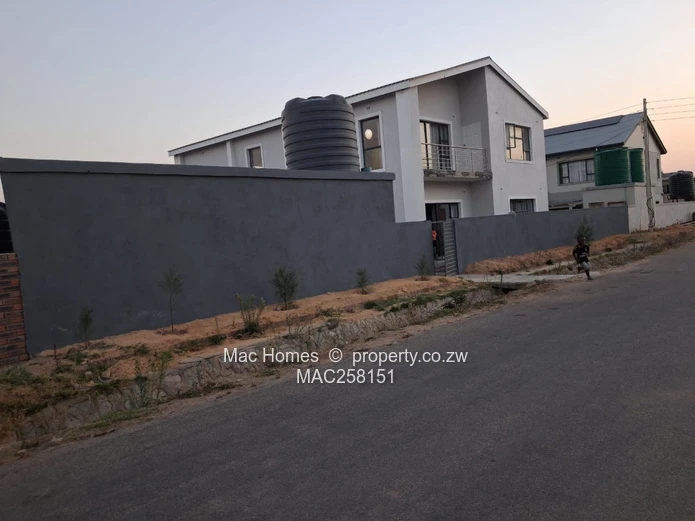 Arlington Estate double storey house fornsale 