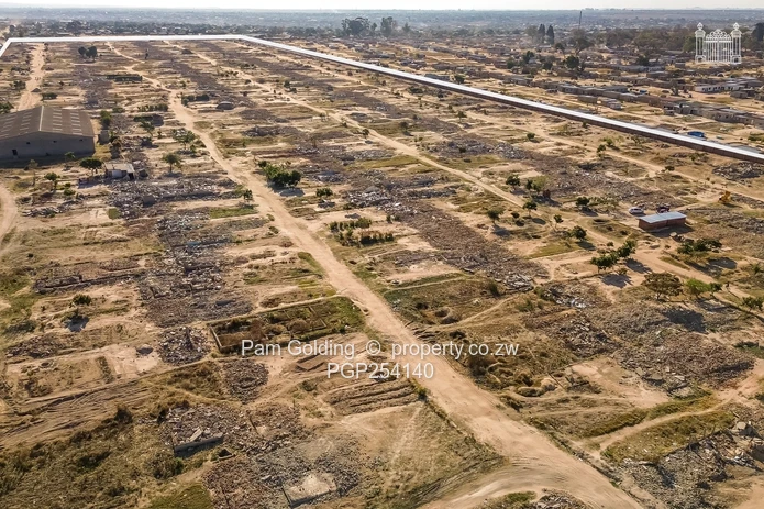 20 Hectares Ideal For A Mixed Use Development Along Chitungwiza Rd