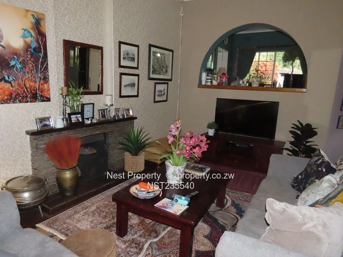 Character Family Home for rent in Glen Lorne!