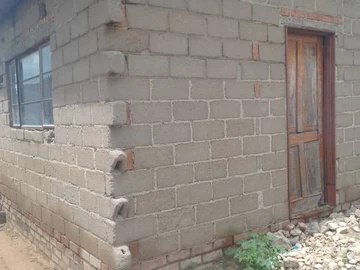 2 bedroomed house in Cowdrypark