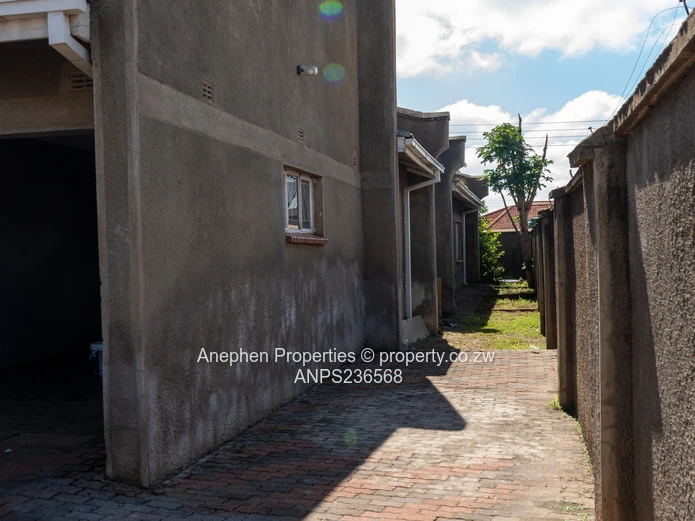 TYNWALD NORTH HARARE,Solid gem for sale near Madokero Mall,Kikman 