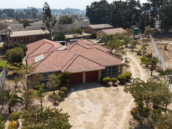 7 Bedroom House