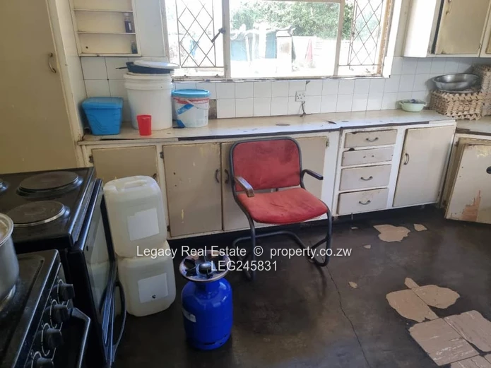 Subdivided Property With Development Potential In Old Marlborough