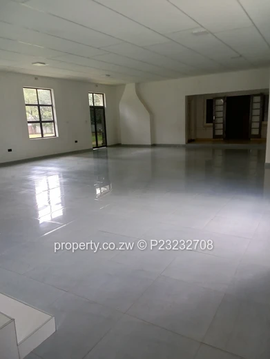 Newlands Office: 780m² with 10 Big Offices + a Conference Space on 6,100m² — Paved Drive & Borehole