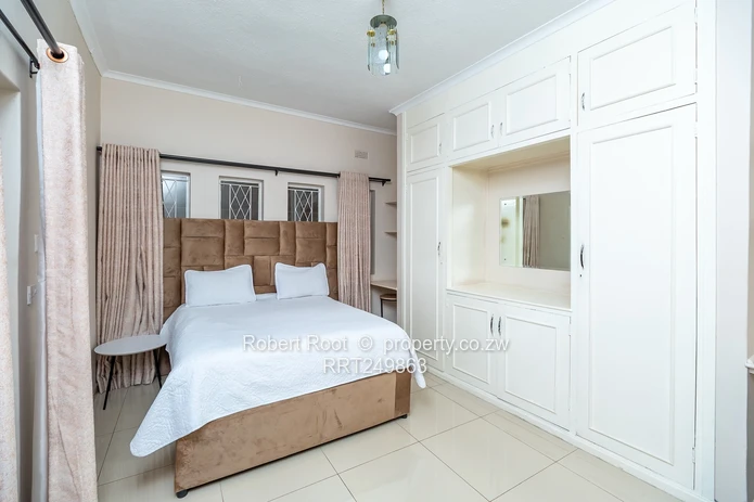 Stunning 5 bed fully furnished house in Glenlorne