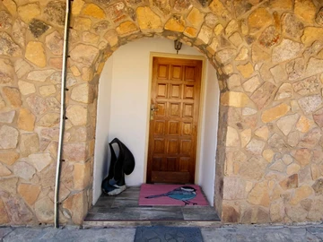 Hotel & Lodge