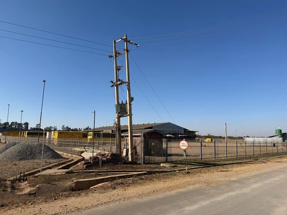 Commercial & Industrial Land