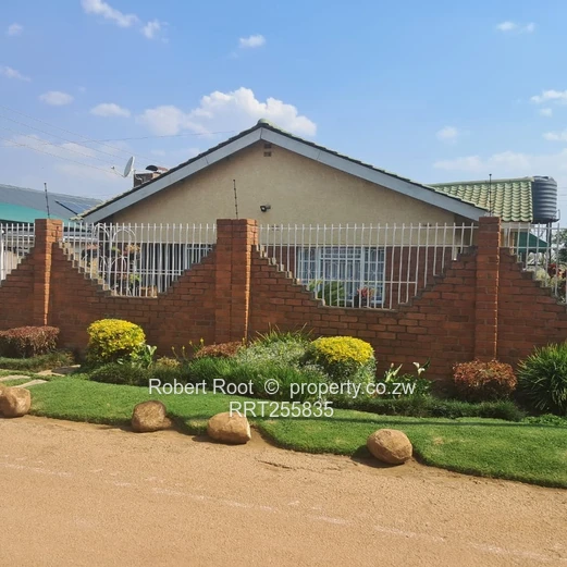 Close to Madokero Mall (Sole Mandate)
