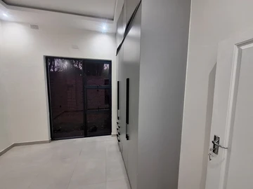 3 Bedroom Garden Flat