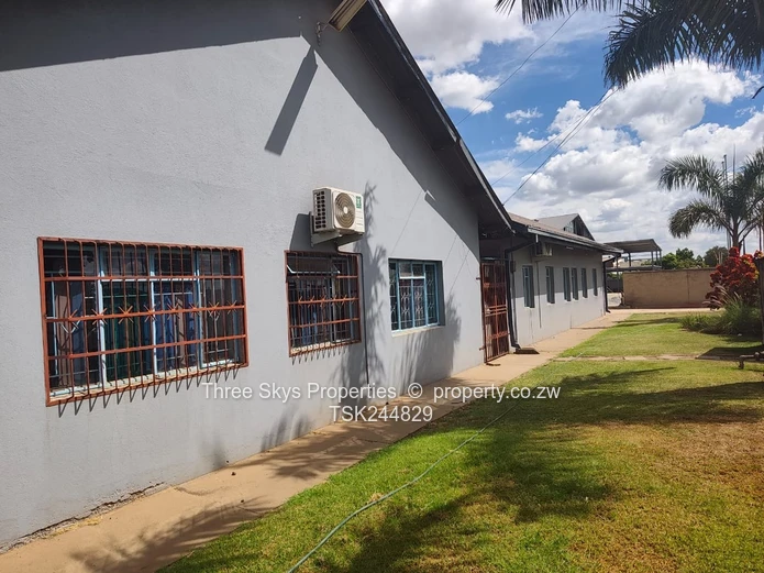 Willowvale Property For Sale