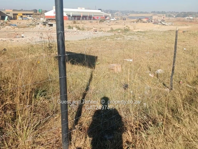 Whitecliff Commercial Stands Along Bulawayo Road