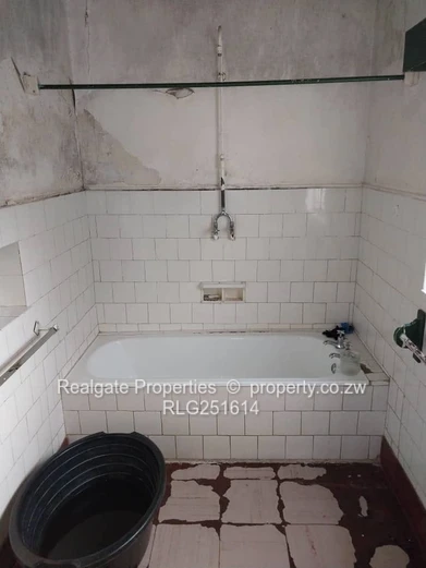 For Sale | Noevale, Zvishavane $100 000