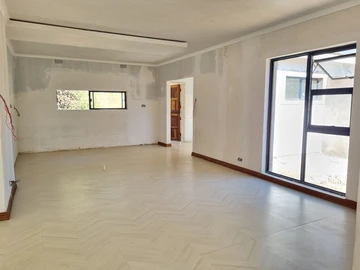 Unlock The Potential of this Greystone Park Gem!