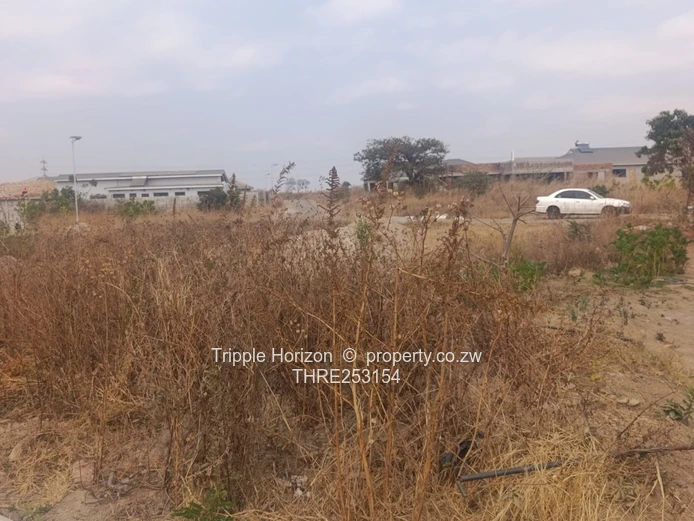  Nyabira Penrose 615m²  Ready-to-Build Stand on Tarred Road 