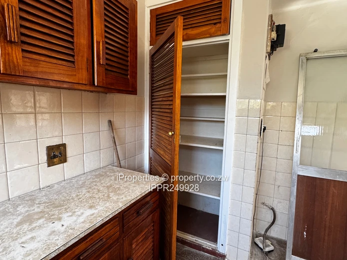 3-Bedroom Duplex with Private Garden 