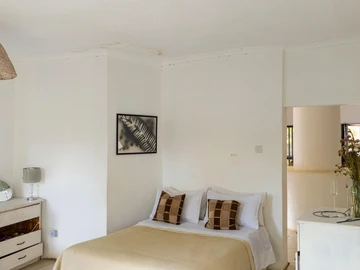 7 Bedroom House
