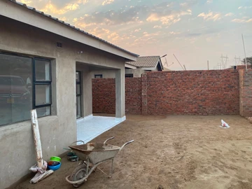 4 Bedroom House