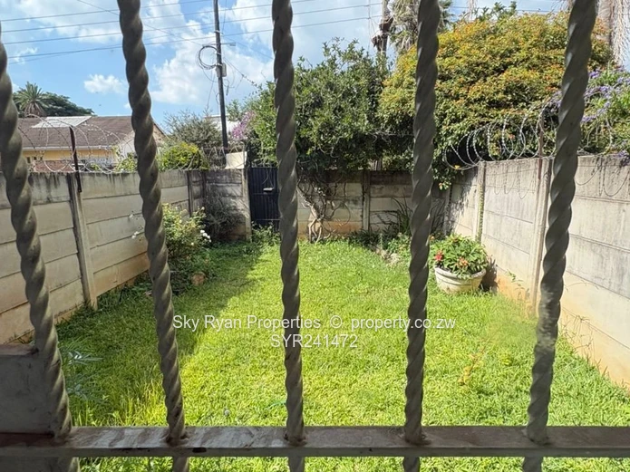 Avondale Garden Flat For Rent