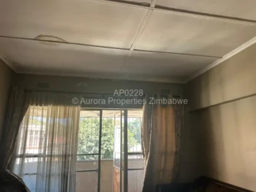 2 Bedroom Flat & Apartment