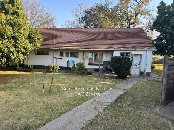 Mabelreign sitting on 925sqm with clean title deed 