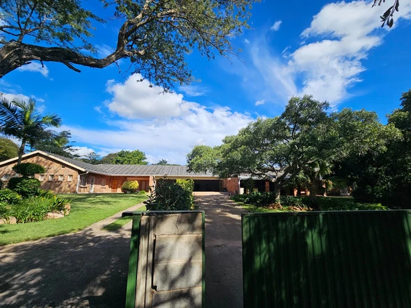 2 Unit Townhouse Complex