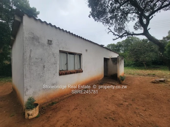 4 Bedroomed House in Fortunes gate for sale