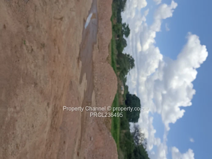 300m² Stand with Tarred Road Access — Chiedza Park, Harare South
