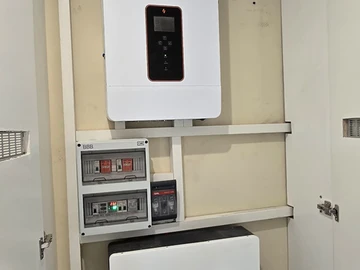 4 Bedroom Flat & Apartment