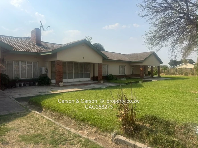 Residential executives massive house to let 