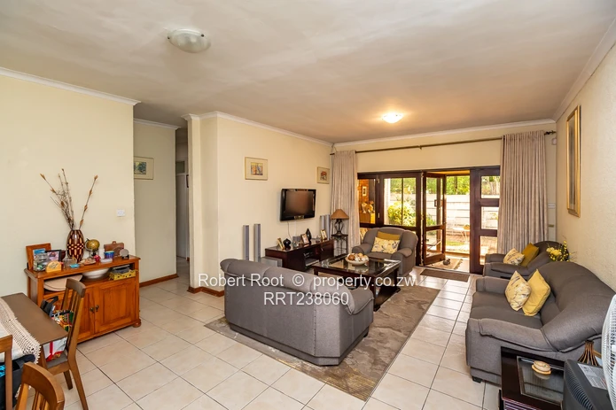 Townhouse For Sale In Newlands