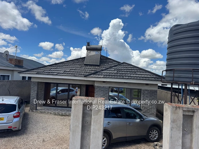 Budiriro Cabs 5 beds house for sale $65k