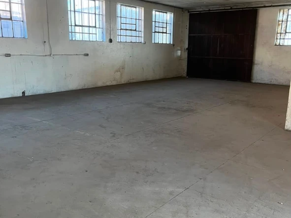 Warehouse & Factory