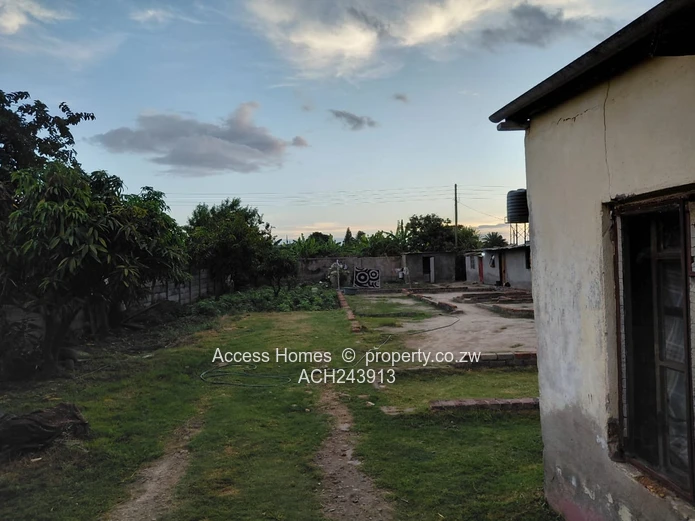 Waterfalls Mainway Meadows Stand for Sale