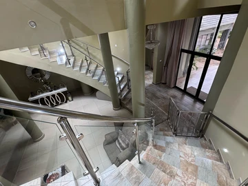 7 Bedroom Townhouse Complex