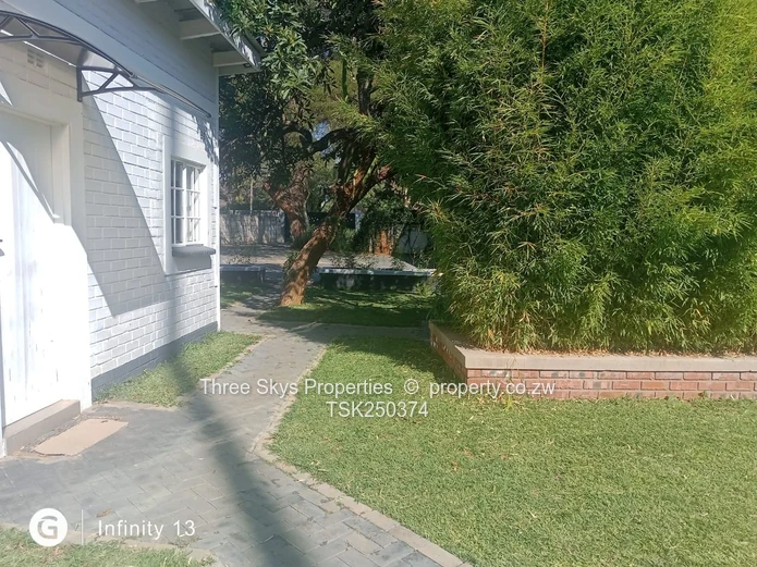 Eastlea House For Sale Close To Robert Mugabe