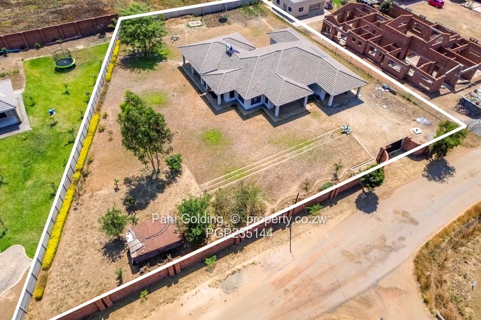 Modern Five-Bedroom Family Residence With Exceptional Space And Potential - Haydon, Mount Hampden (Sole Mandate)