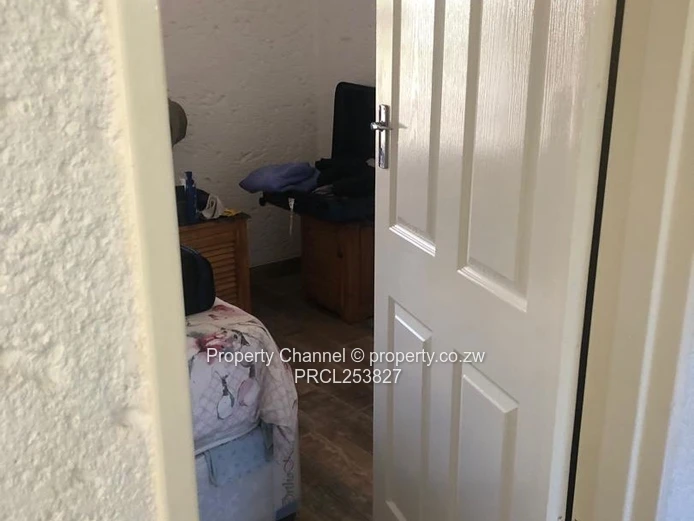 2-Bed Cottage for Rent -  Bluff Hill 