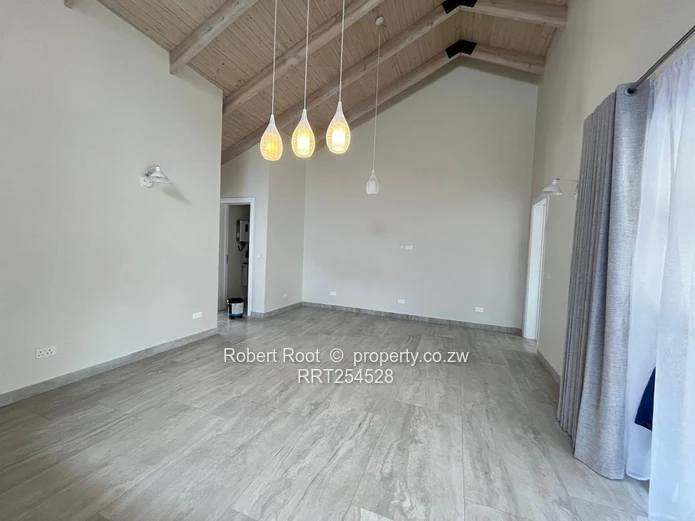 3 bed townhouse in Greendale