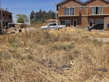 Stands & Residential Land