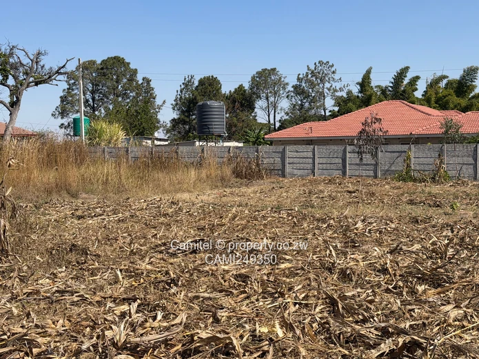 2086m² Hatfield Stand — Tarred Road, Water Tank & Power