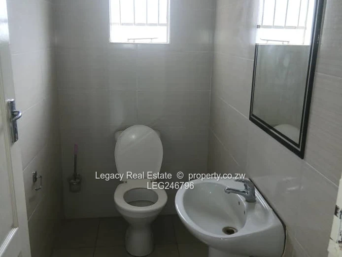Westgate House To Let – Close To American Embassy